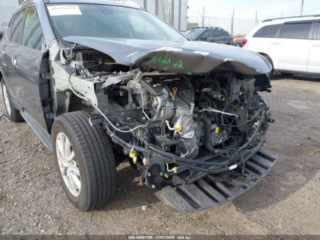 Nissan Rogue Sv Image 2