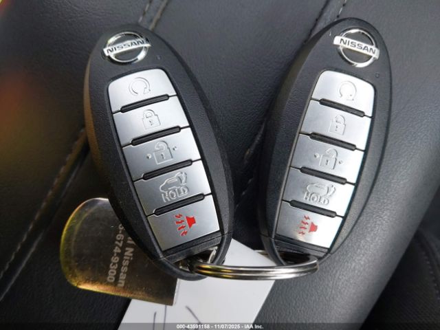 Nissan Rogue Sv Image 9