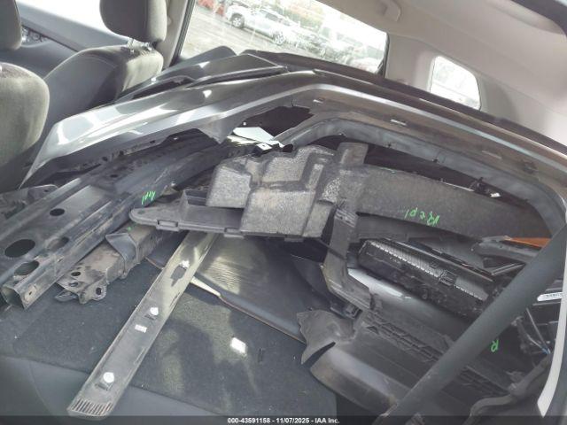 Nissan Rogue Sv Image 19