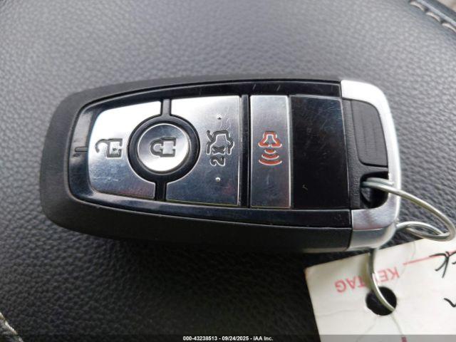 Ford Fusion S Image 4