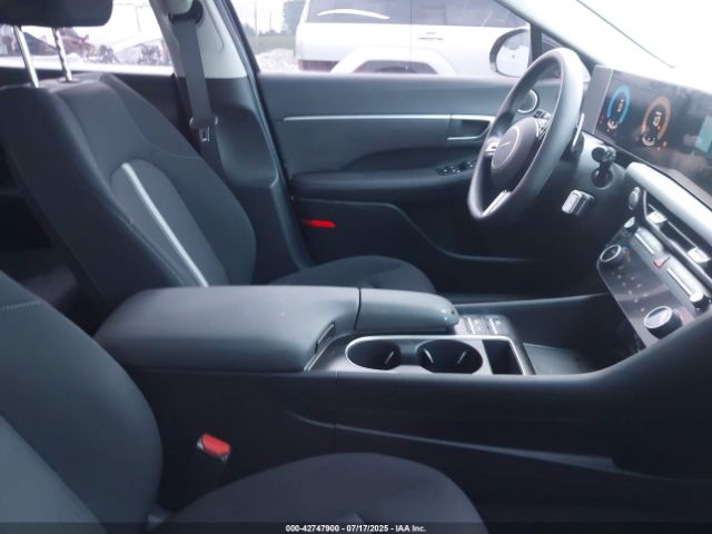 Hyundai SONATA Sel Image 2