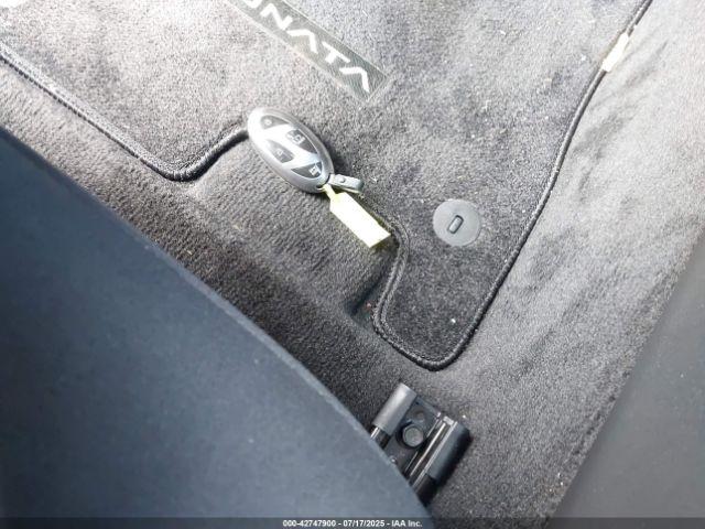 Hyundai SONATA Sel Image 8