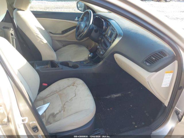 Kia Optima Lx Image 3