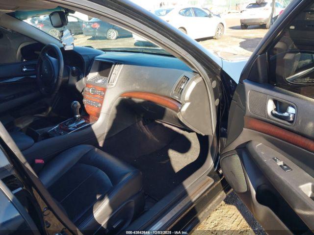 INFINITI G37x Image 2