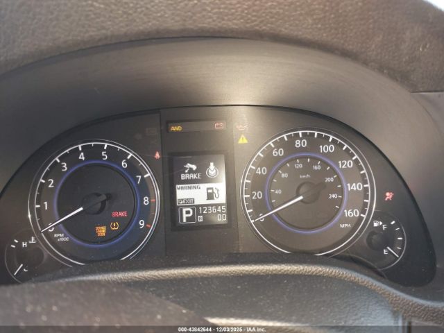 INFINITI G37x Image 10