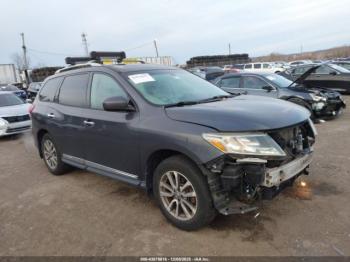  Salvage Nissan Pathfinder