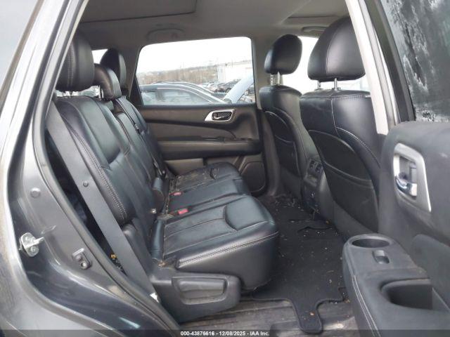 Nissan Pathfinder Sl Image 10