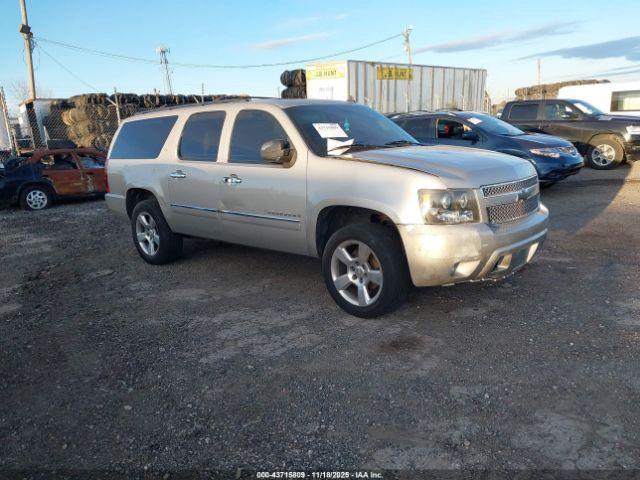  Salvage Chevrolet Suburban 1500