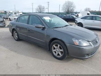  Salvage Nissan Altima