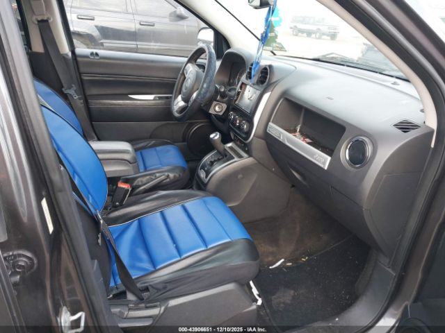 Jeep Compass Latitude Image 5