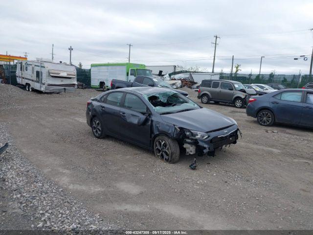  Salvage Kia Forte