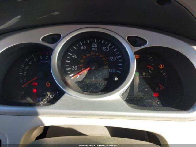 Toyota Highlander V6 Image 4