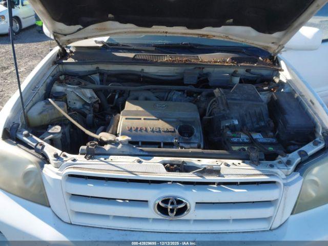 Toyota Highlander V6 Image 9