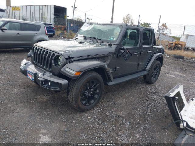 Jeep Wrangler High Altitude 4x4 Image 2