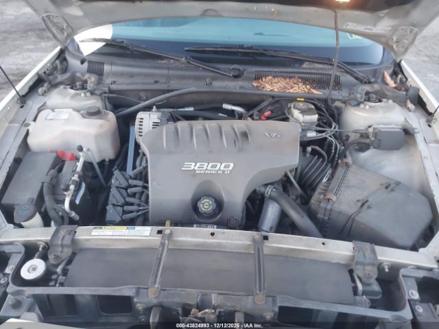 Buick LeSabre Custom Image 4