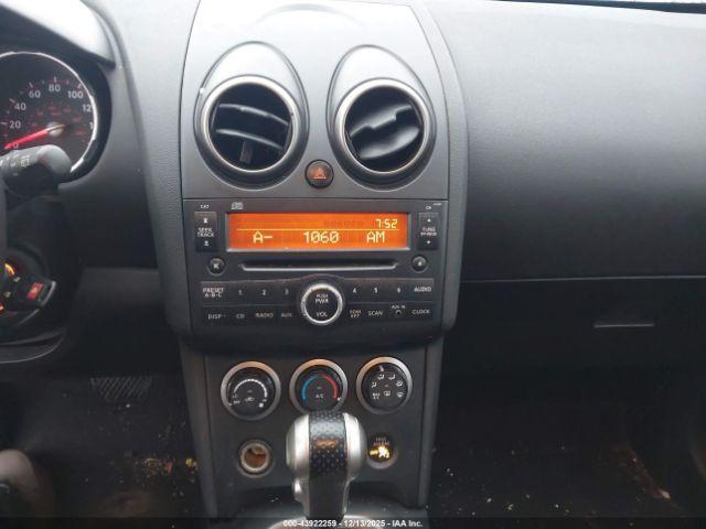 Nissan Rogue S Image 11