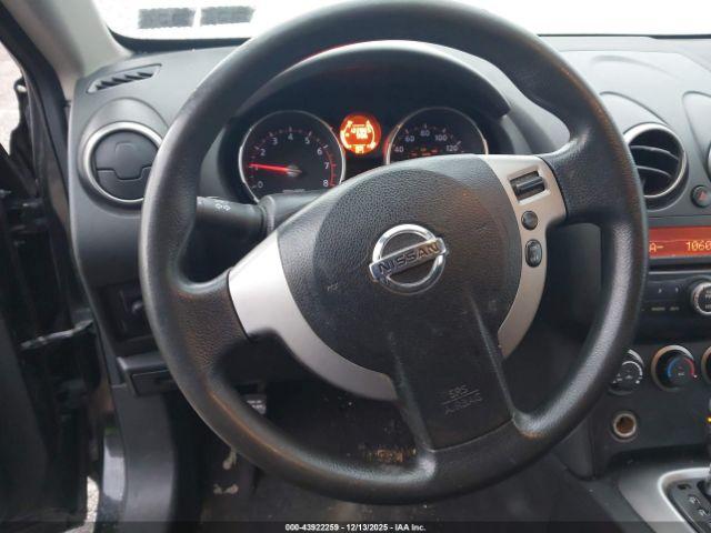 Nissan Rogue S Image 12