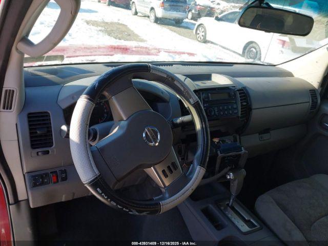 Nissan Frontier Se Image 12