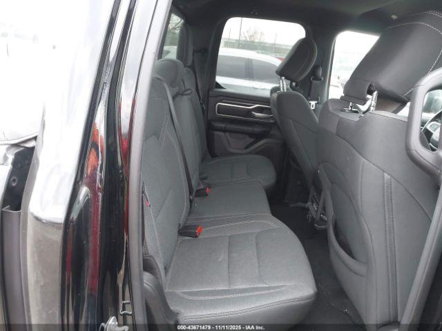 Ram 1500 Big Horn  4x4 6'4 Box Image 3