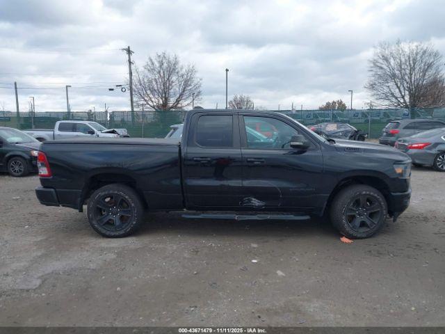 Ram 1500 Big Horn  4x4 6'4 Box Image 6