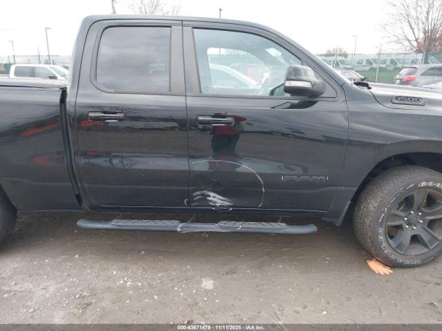 Ram 1500 Big Horn  4x4 6'4 Box Image 12