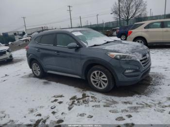  Salvage Hyundai TUCSON