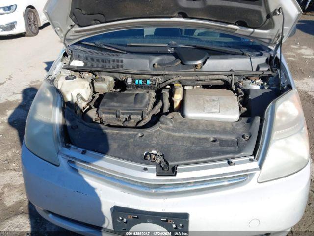 Toyota Prius Image 9