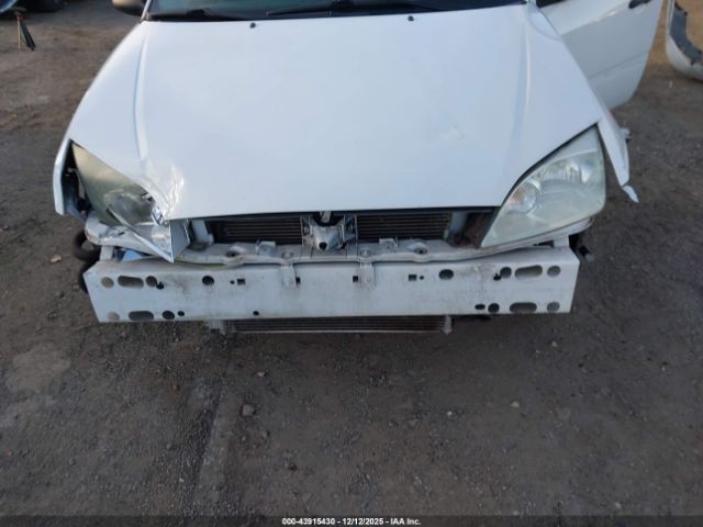 Ford Focus Zx4 Image 2