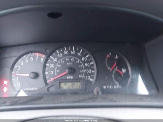 Toyota Corolla Ce Image 8