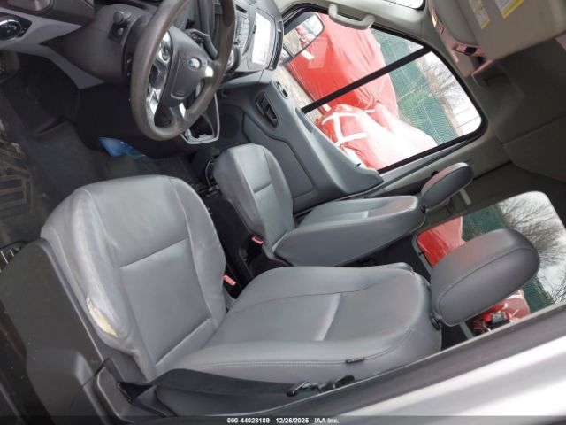 Ford Transit Xl Image 15