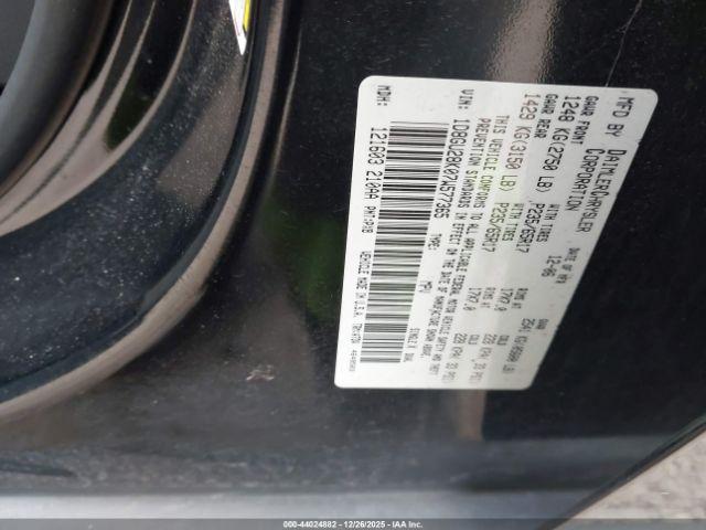 Dodge Nitro Sxt Image 3