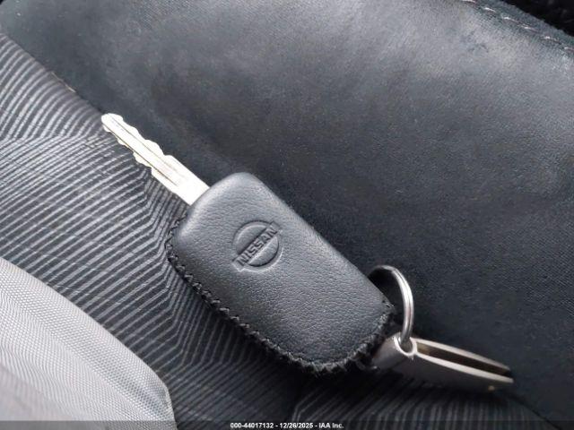 Nissan Rogue Image 9