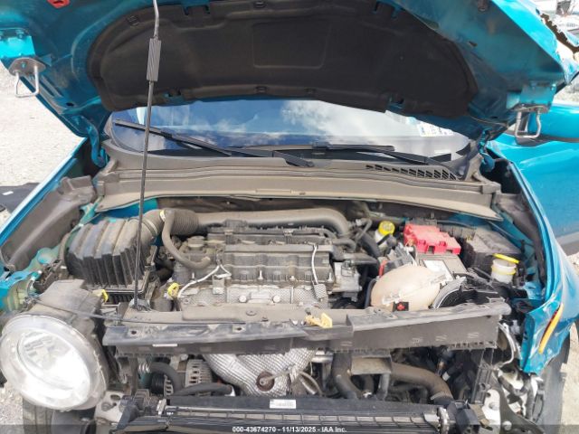 Jeep Renegade Latitude 4x4 Image 8