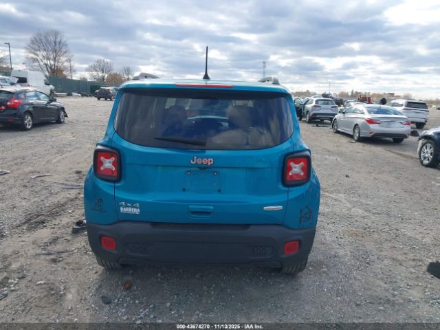 Jeep Renegade Latitude 4x4 Image 11