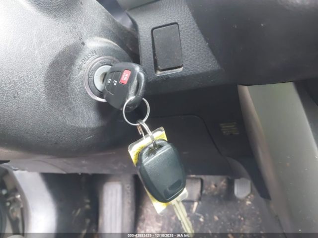 Toyota RAV4 Xle Image 16