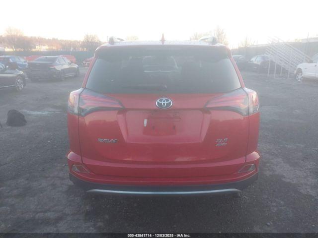 Toyota RAV4 Xle Image 13