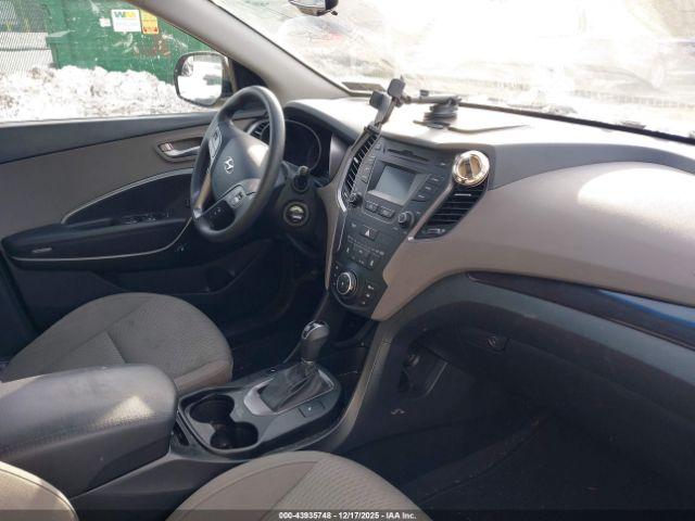 Hyundai SANTA FE Se Image 6