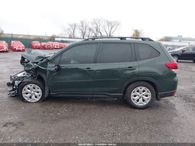 Subaru Forester Image 14