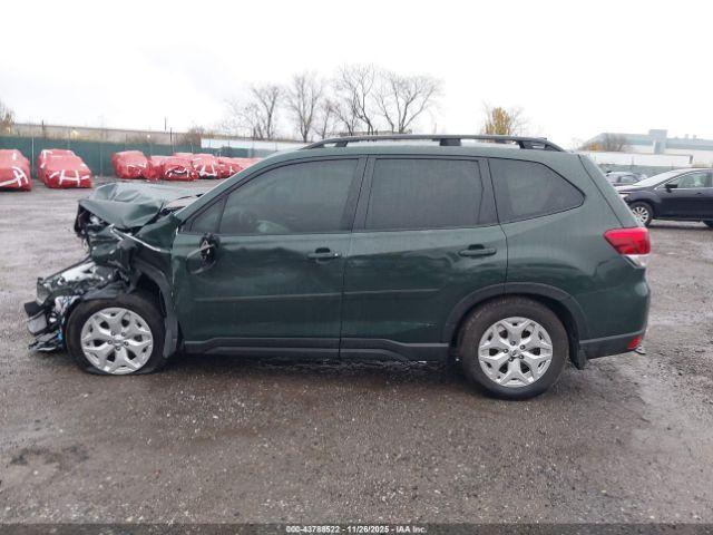 Subaru Forester Image 14