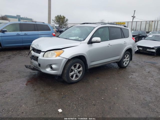 Toyota RAV4 Limited Image 2