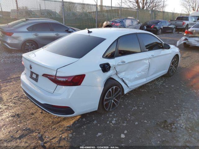 Volkswagen Jetta 1.5t Sport Image 16