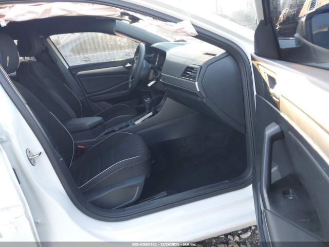 Volkswagen Jetta 1.5t Sport Image 7