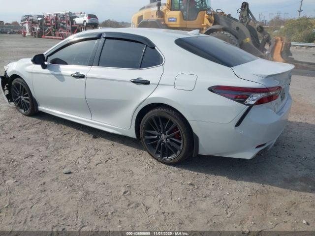Toyota Camry Xse Awd Image 2