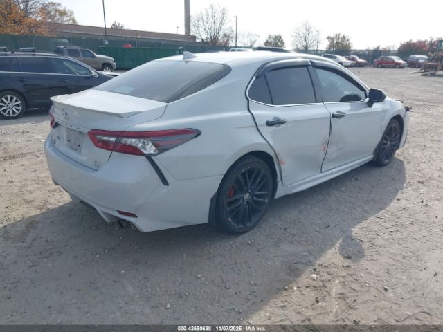 Toyota Camry Xse Awd Image 3