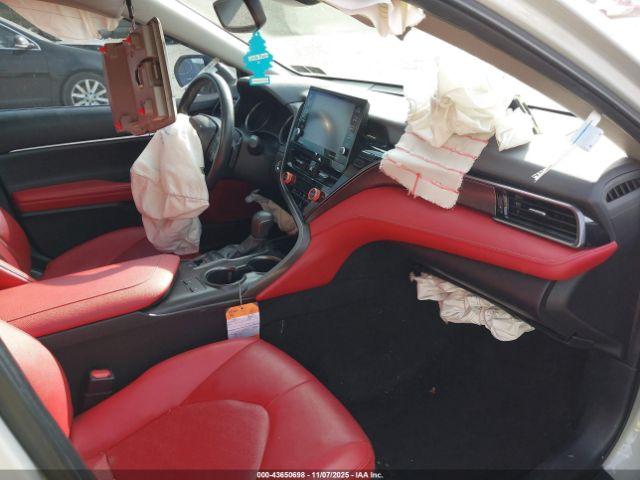 Toyota Camry Xse Awd Image 4