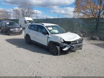  Salvage Volkswagen Taos