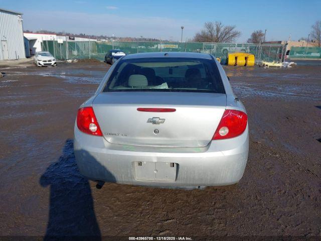 Chevrolet Cobalt Ls Image 14