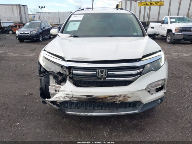 Honda Pilot Touring Image 2