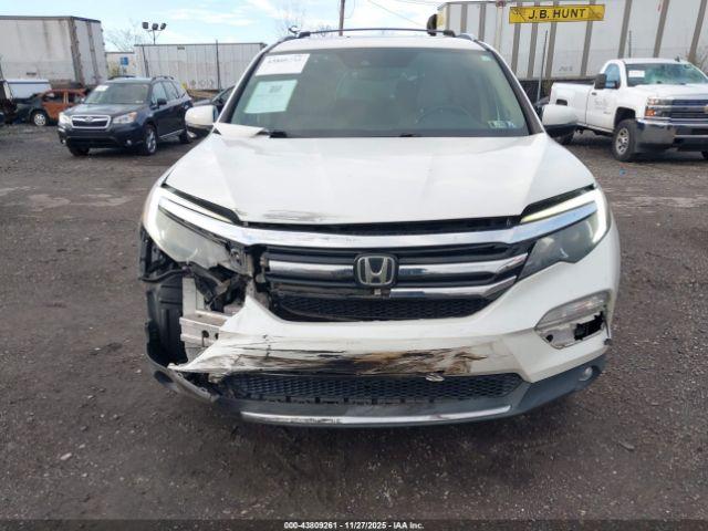 Honda Pilot Touring Image 2