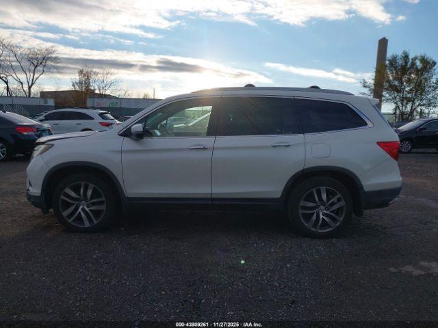 Honda Pilot Touring Image 14